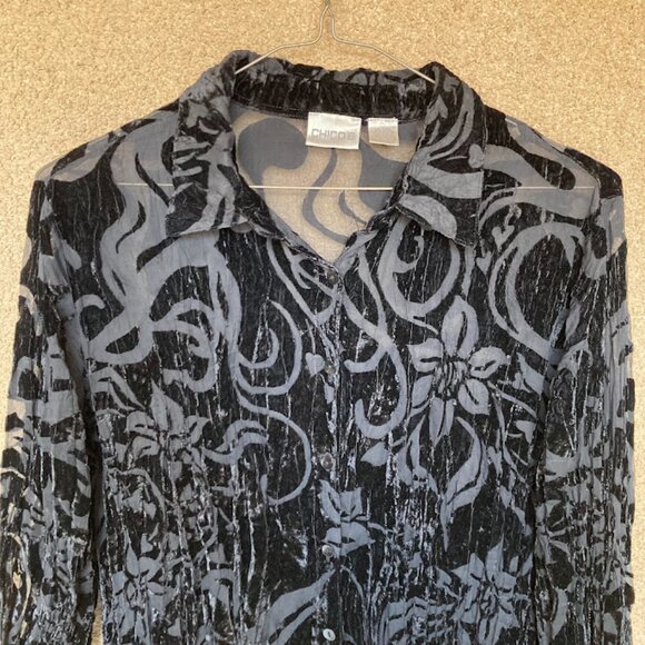 CHICOS | Black Floral Burnout Velvet Crinkle Button Down 3/4 Sleeve Blouse Top - Picture 3 of 15